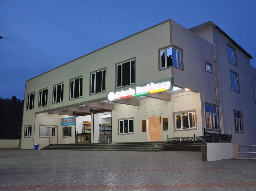 Astoria Residency Hotell Ooty Exteriör bild
